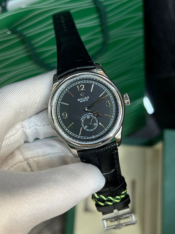 ROLEX  AUTOMATIC  LEATHER STRAP SAPPHIRE GLASS  WATER RESISTANT